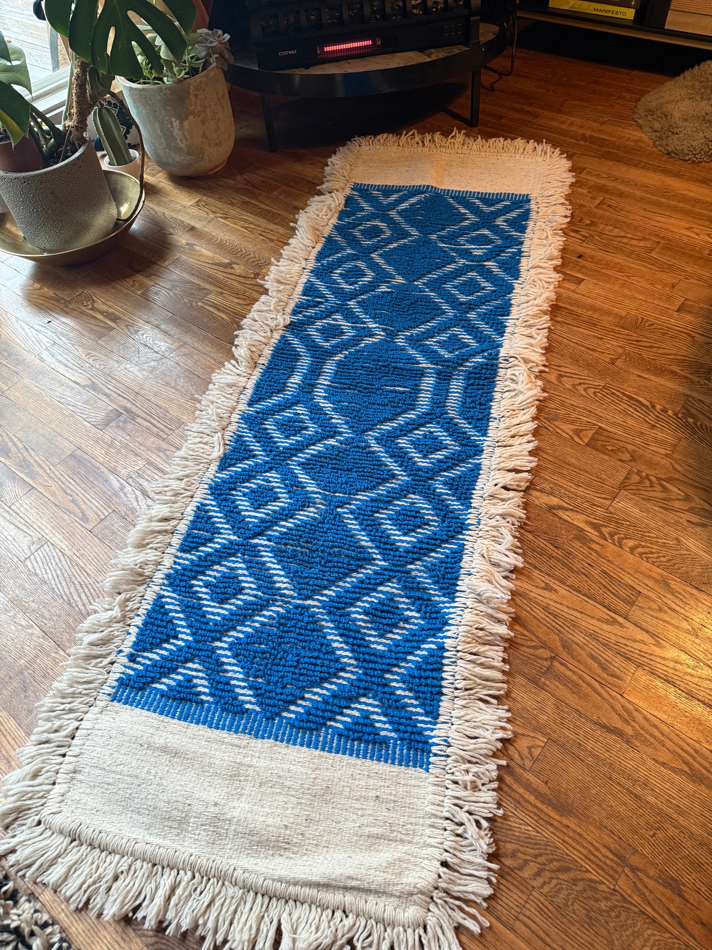 Heritage One-of-Kind Handwoven Wool Rug - Runner - 6.75' x 2.25'