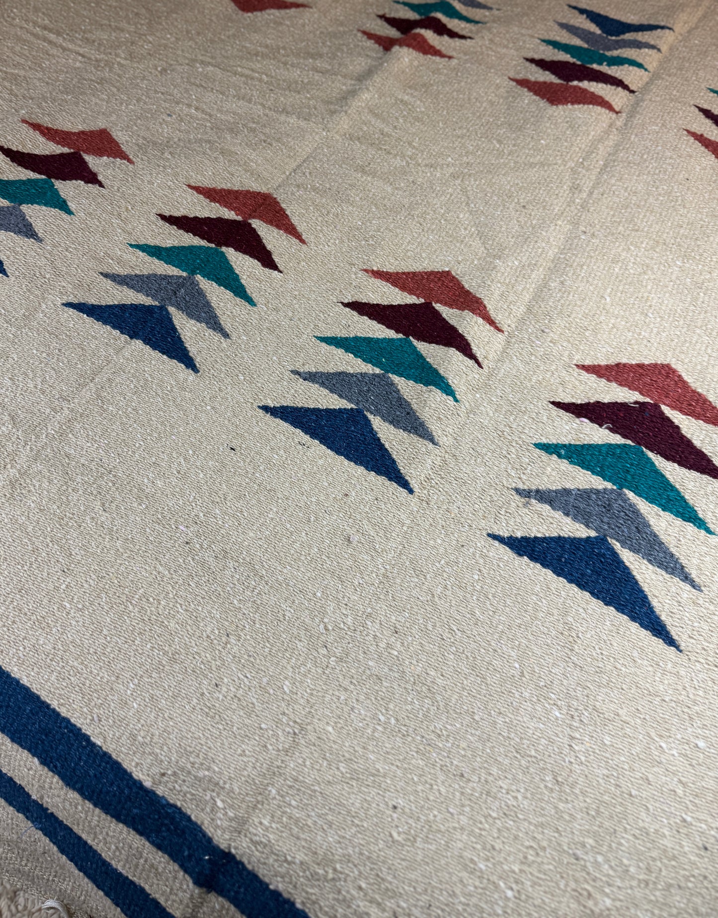 Pyramid Sand Prism Blanket