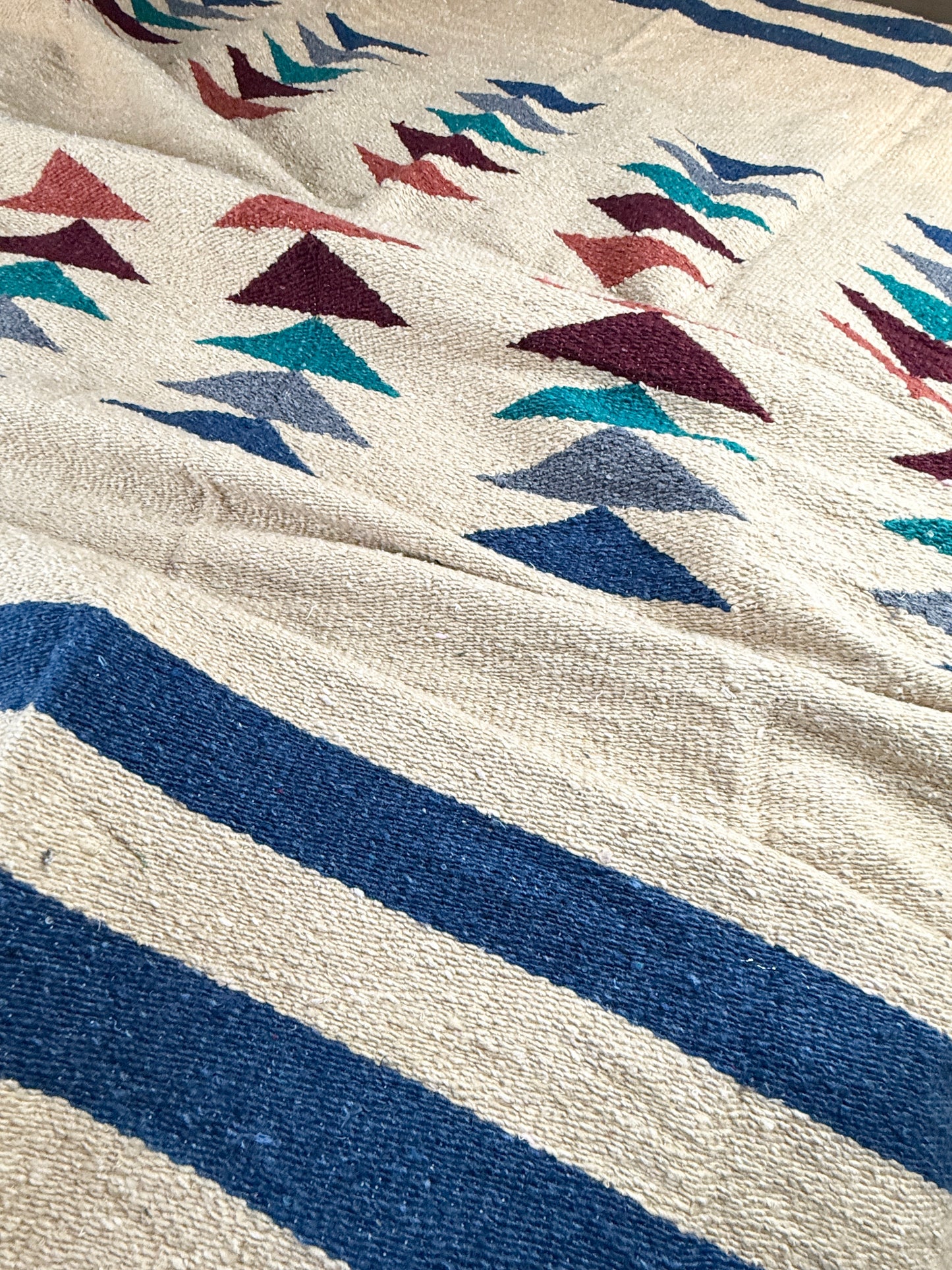Pyramid Sand Prism Blanket