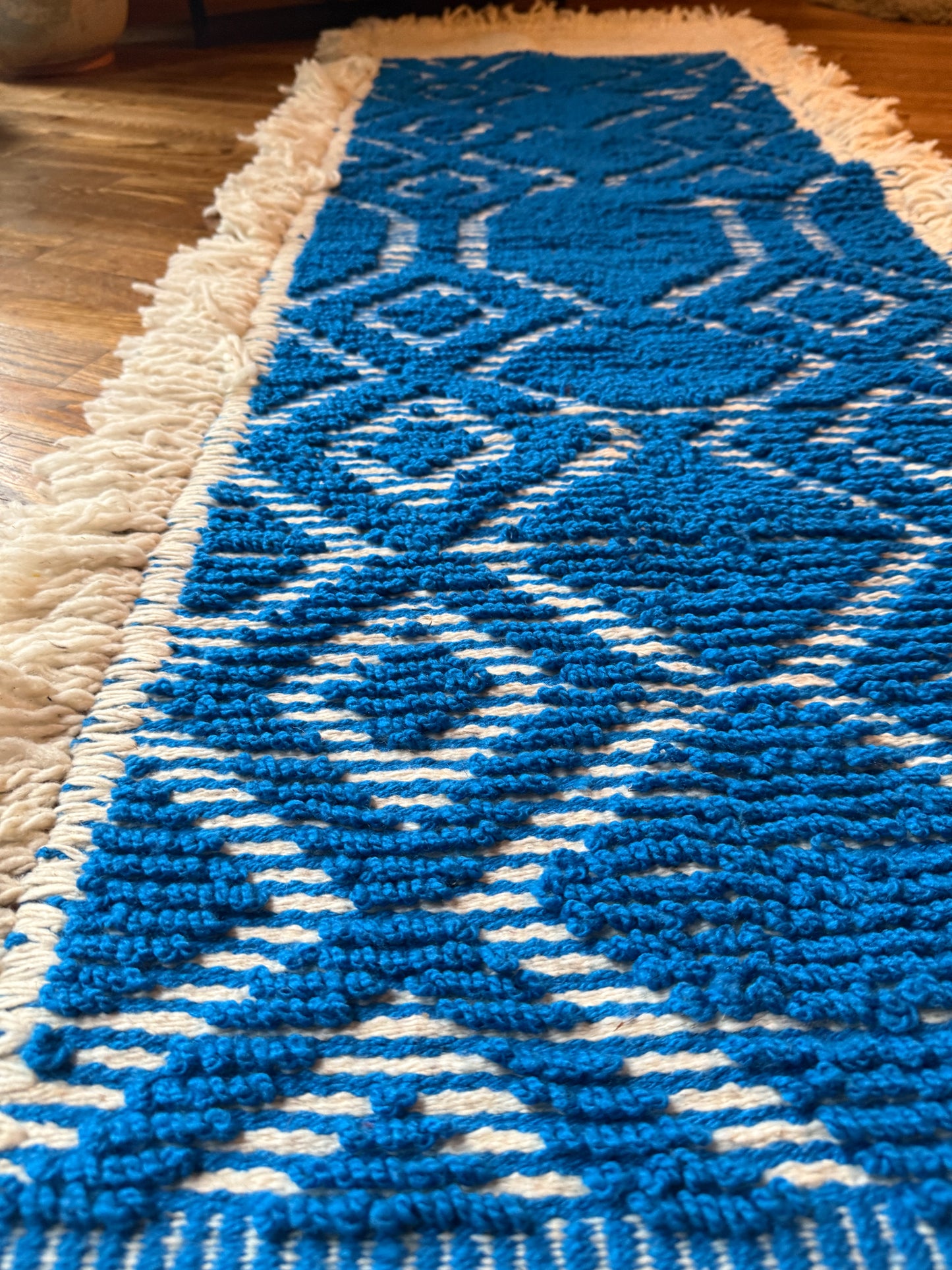 Heritage One-of-Kind Handwoven Wool Rug - Runner - 6.75' x 2.25'