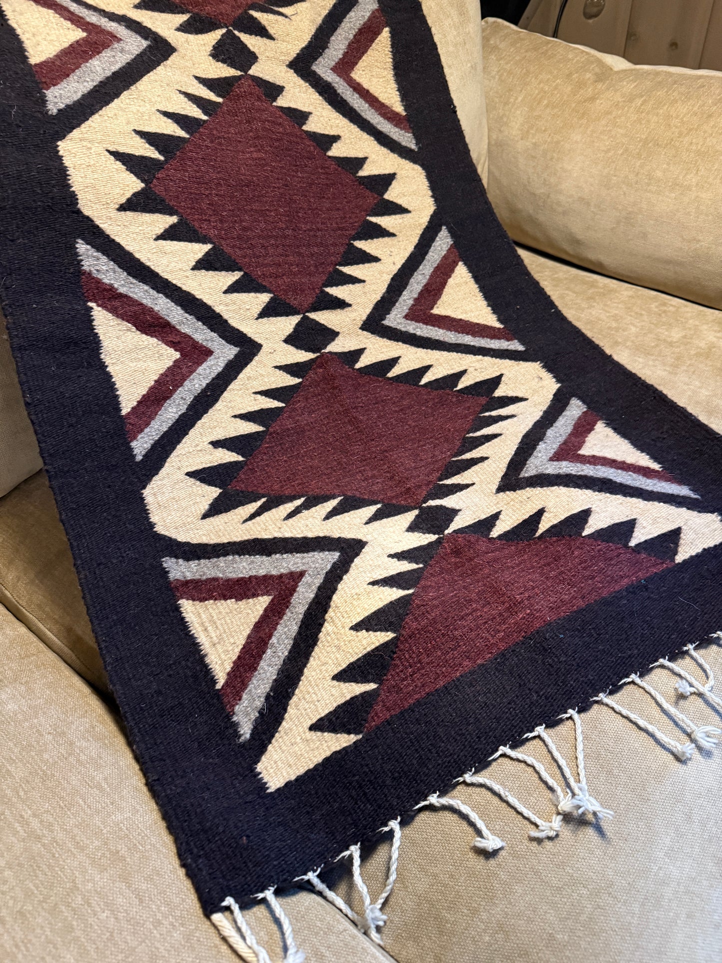 Oaxacan Wool Textile - Vino Aztec