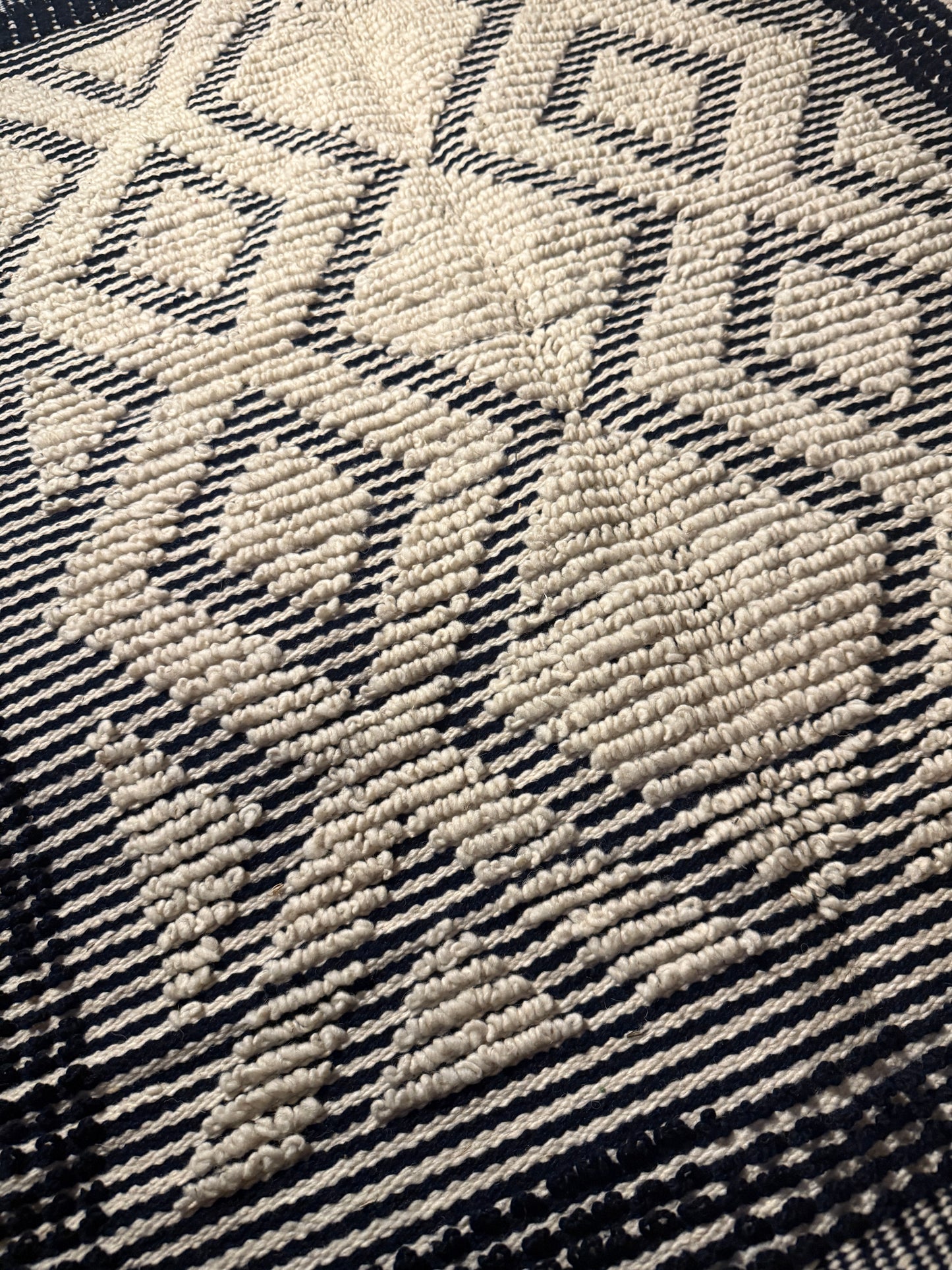 Heritage One-of-Kind Handwoven Wool Rug - 5.5' x 3.5'