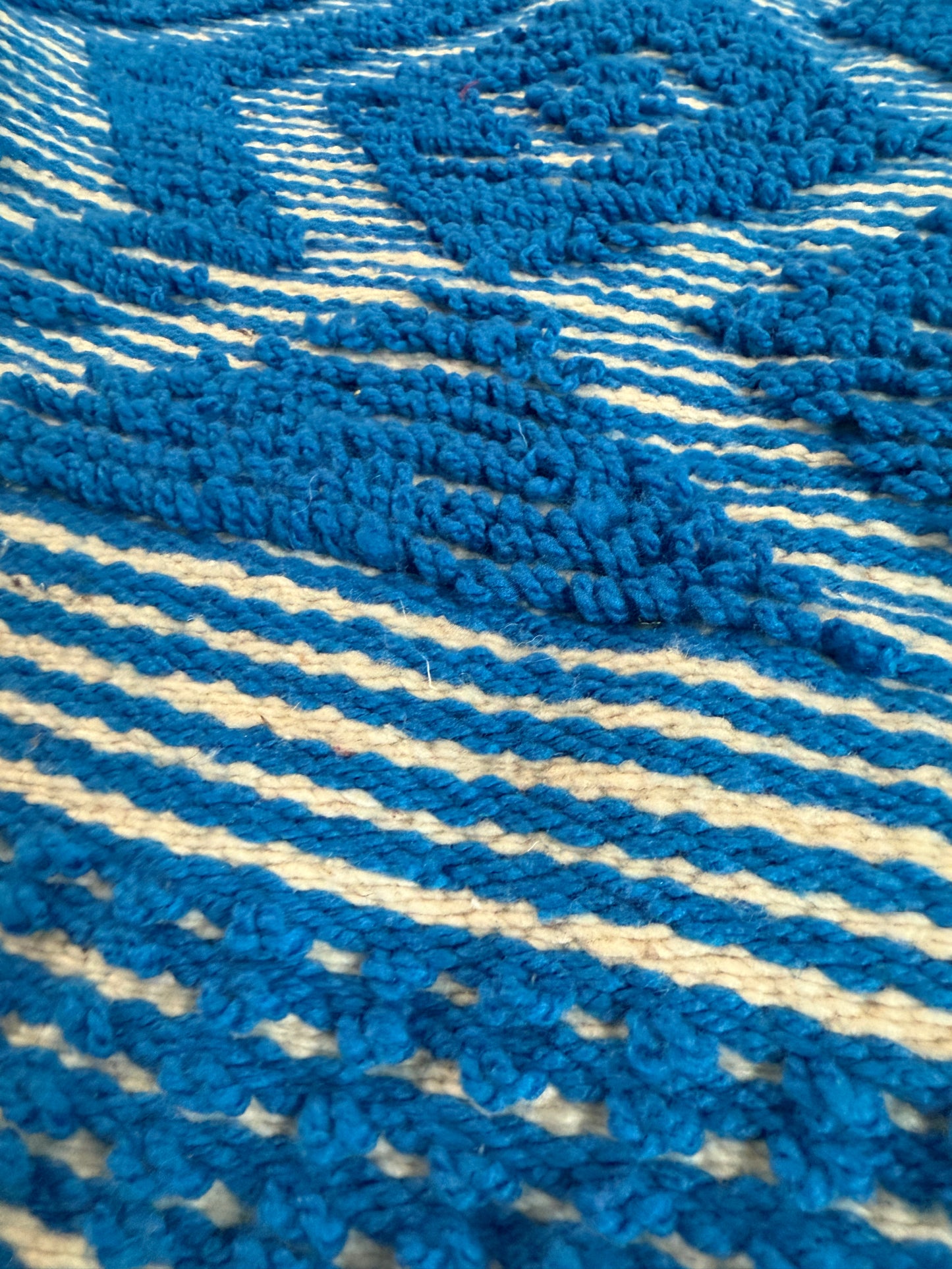 Heritage One-of-Kind Handwoven Wool Area Rug - 7.5' x 5.5'